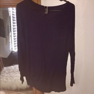 Super SOFT long sleeve top!